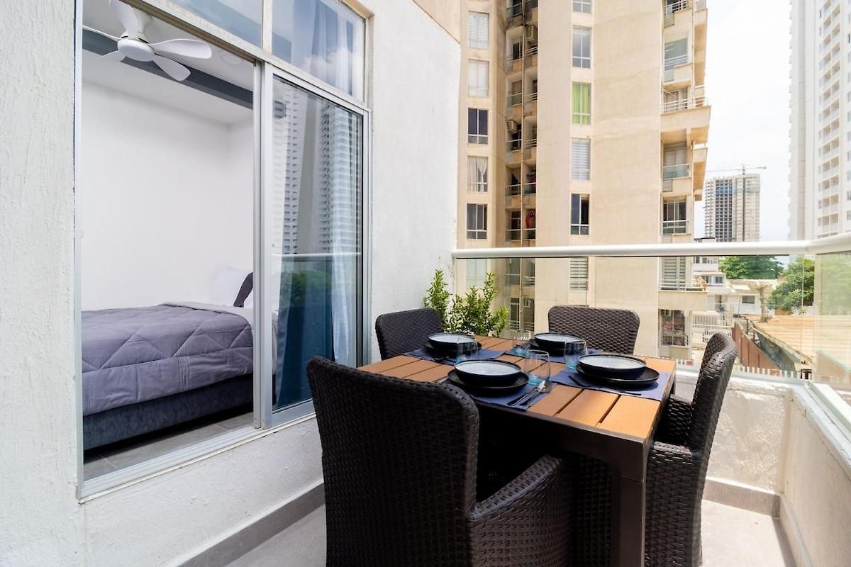 Luxury Near Sea Wifi Ac Pool At Apartamento *