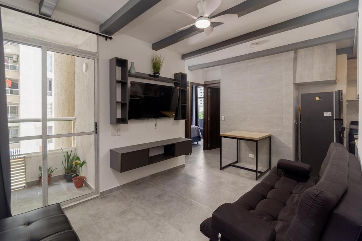 Luxury Near Sea Wifi Ac Pool At *